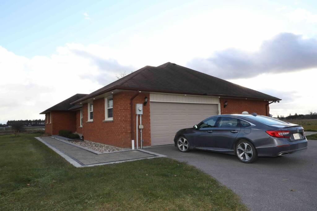 Bowmanville Event Place 외부 사진