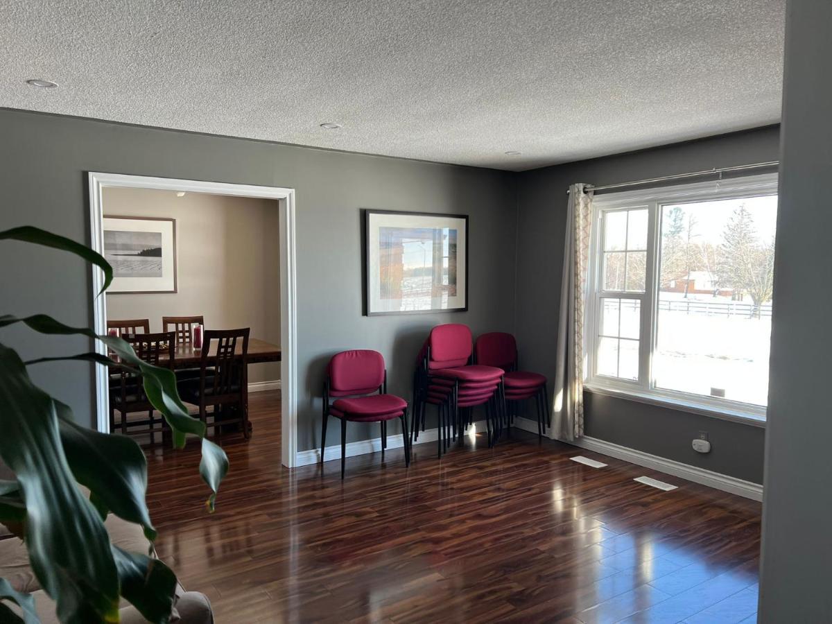 Bowmanville Event Place 외부 사진