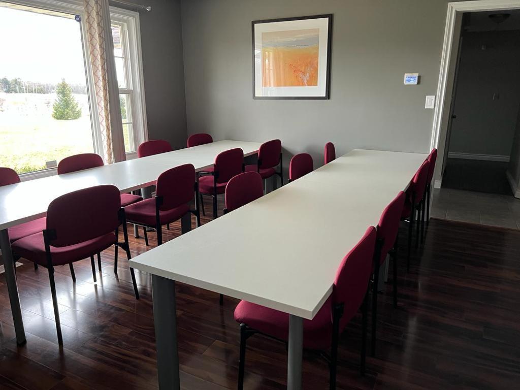 Bowmanville Event Place 외부 사진