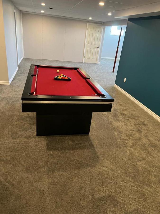 Bowmanville Event Place 외부 사진